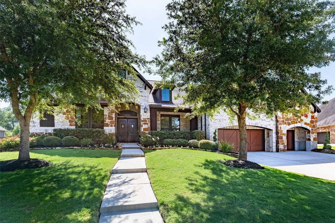 House in Fulshear, Texas, United States 3 - 18018055