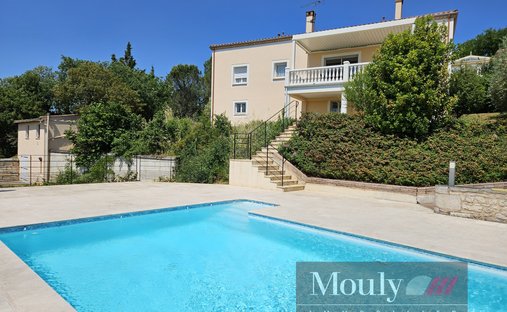 Villa in Charles de Gaulle, Cahors, France 1