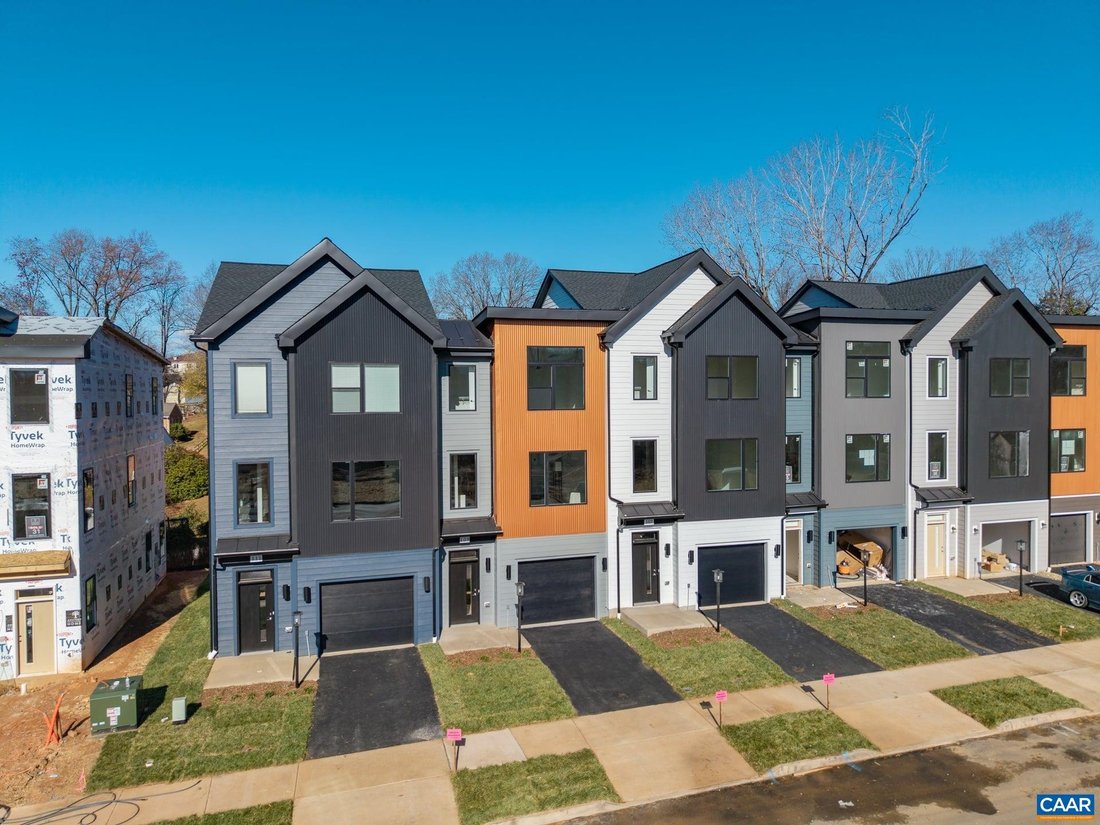 House in Charlottesville, Virginia, United States 2 - 18018923