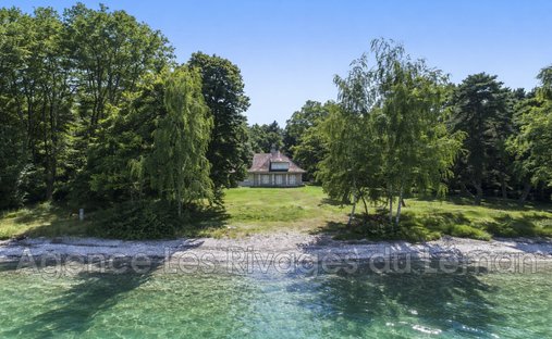 Villa in Sciez, Auvergne-Rhone-Alpen, Frankreich 1