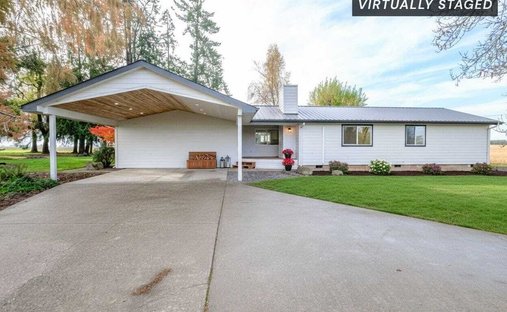 House in Mount Angel, Oregon, United States 1