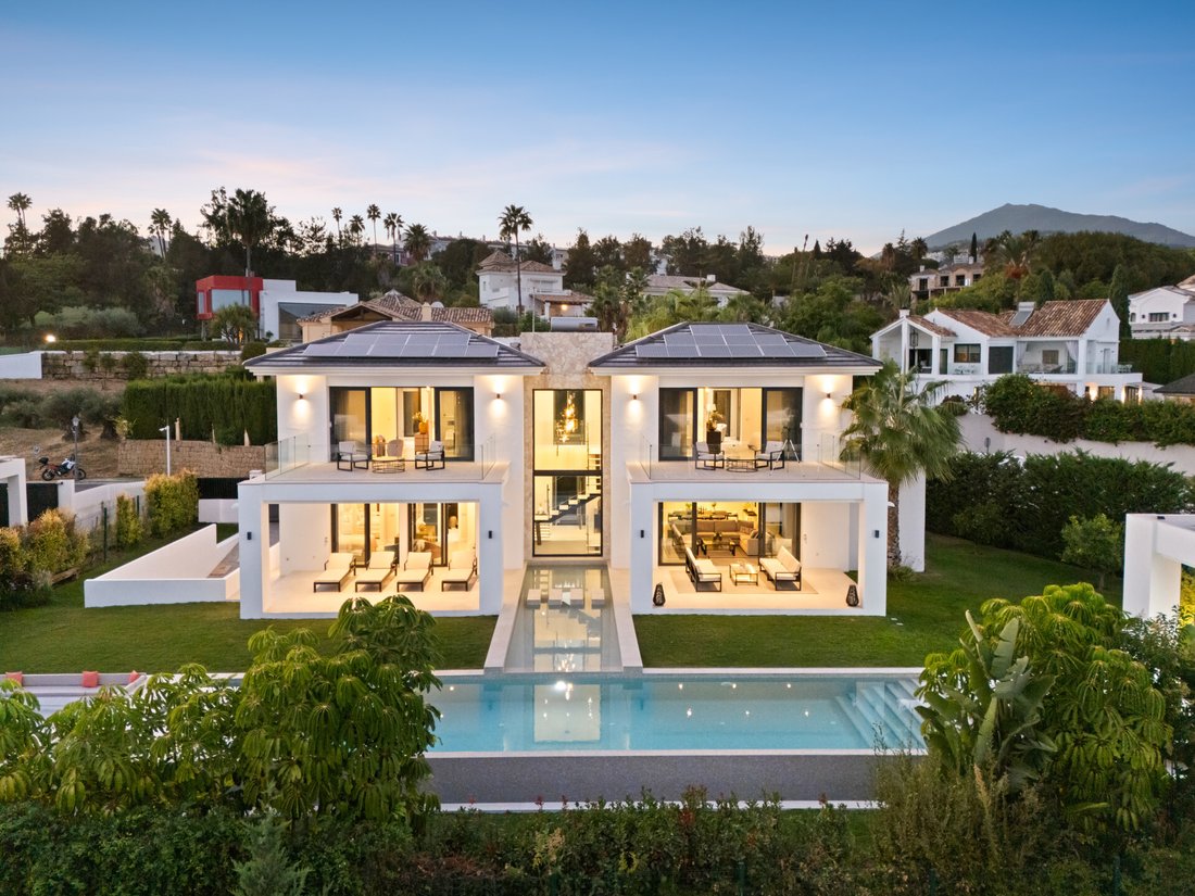 Villa in La Quinta, Benahavis, Andalusia 2 - 16776673