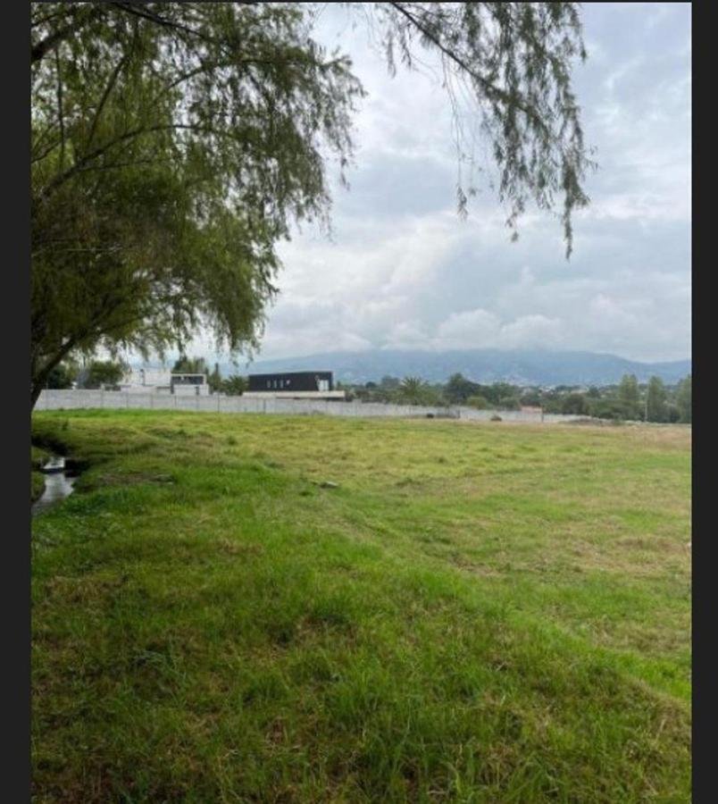 Land in Quito, Pichincha, Ecuador 5 - 18016779