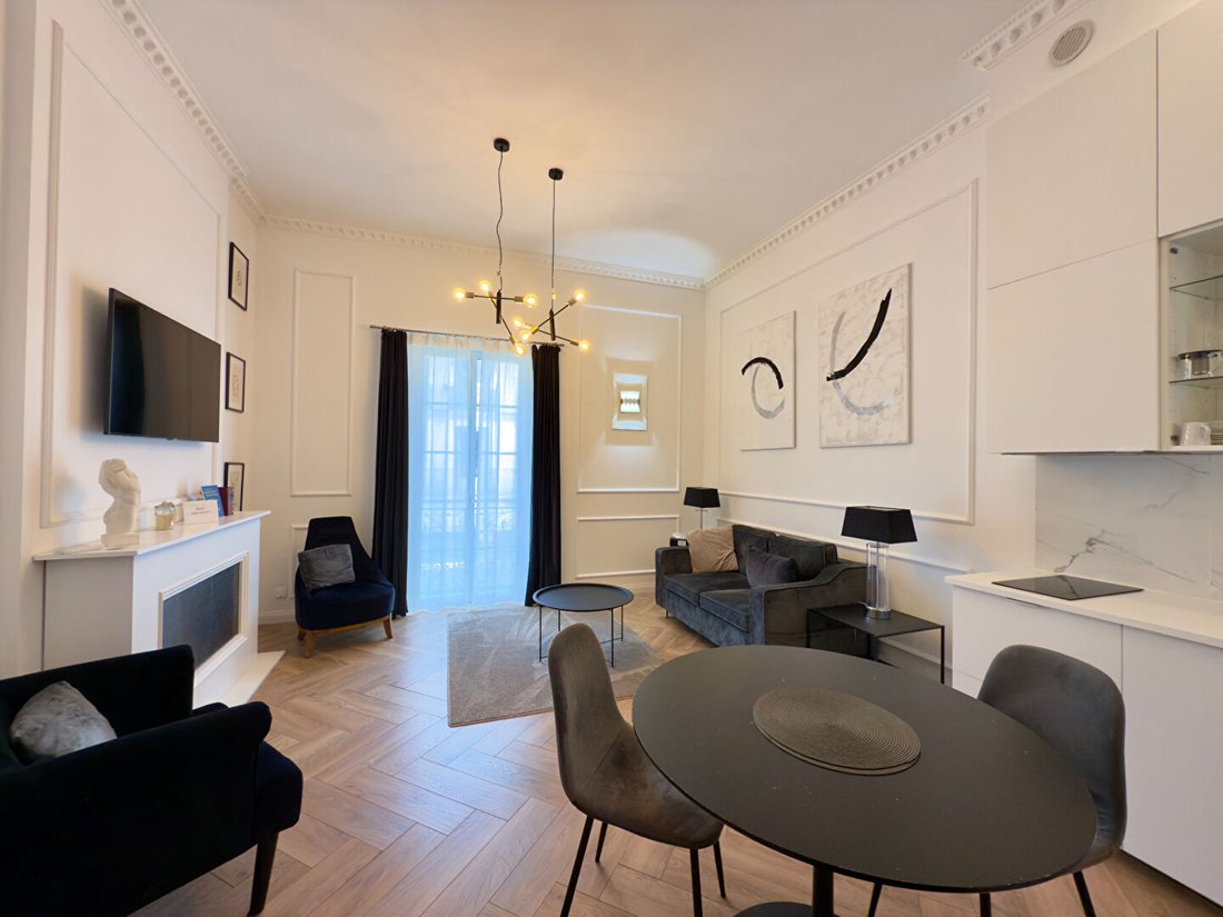 Villa in Beziers, Occitania, France 3 - 18017449