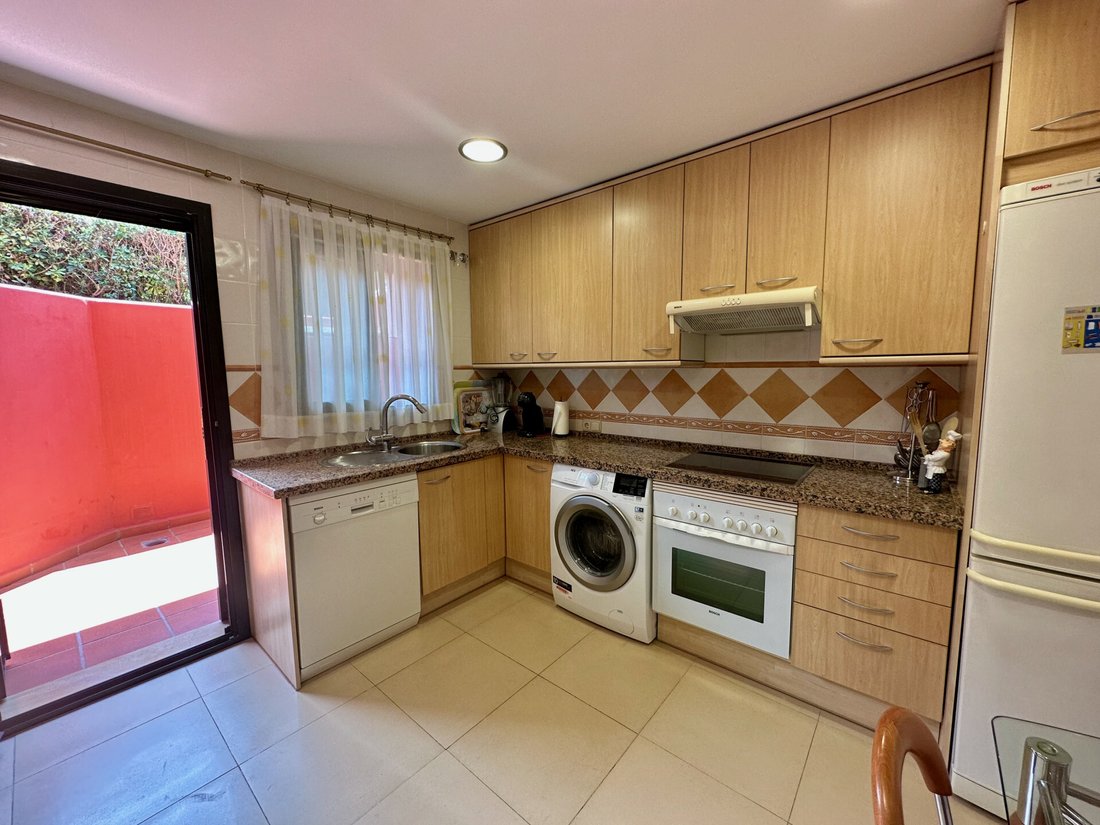 Townhouse in Marbella, Andalusia, Spain 3 - 17860692