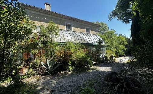 Estate in Sainte-Croix-de-Quintillargues, Occitania, France 1