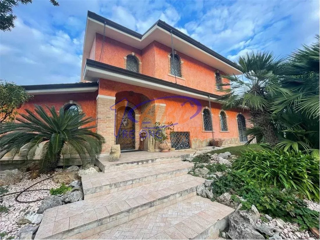 Villa in Treglio, Abruzzo, Italy 4 - 18017088