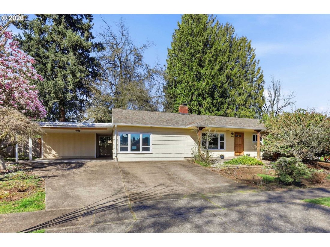 House in Eugene, Oregon, United States 3 - 18019165