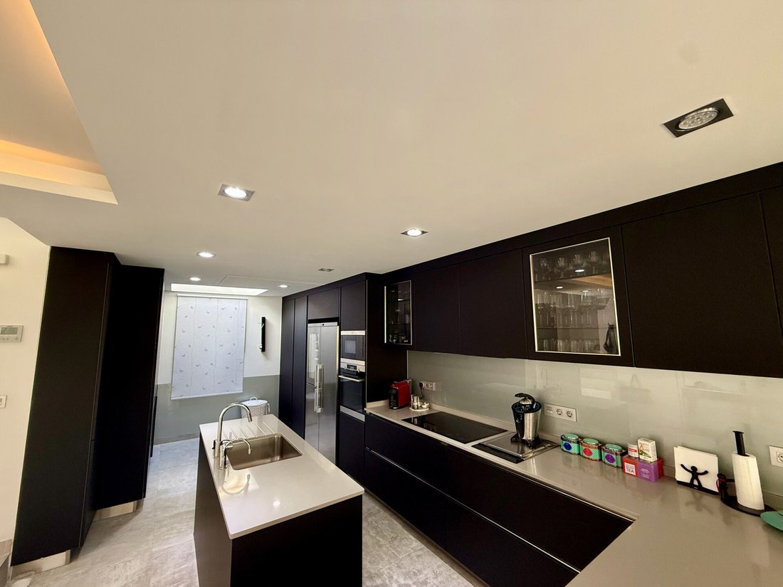 House in Marbella, Andalusia, Spain 3 - 17860792