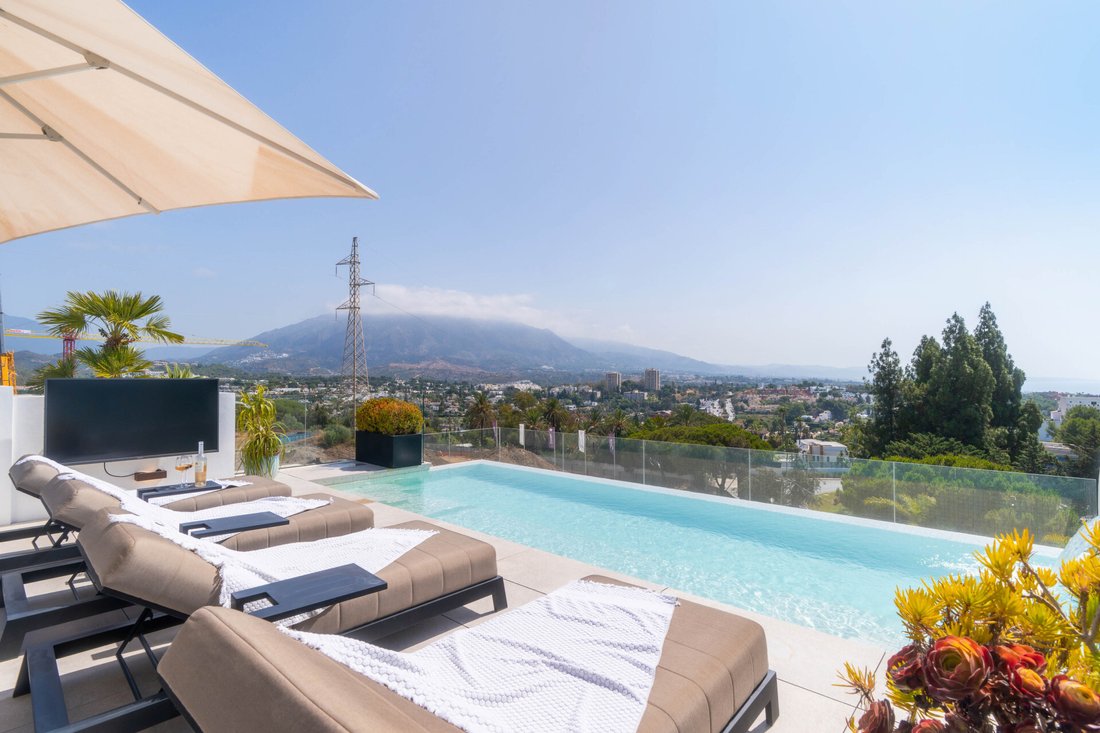 Villa in Nueva Andalucia, Marbella, Spain 1 - 16221898