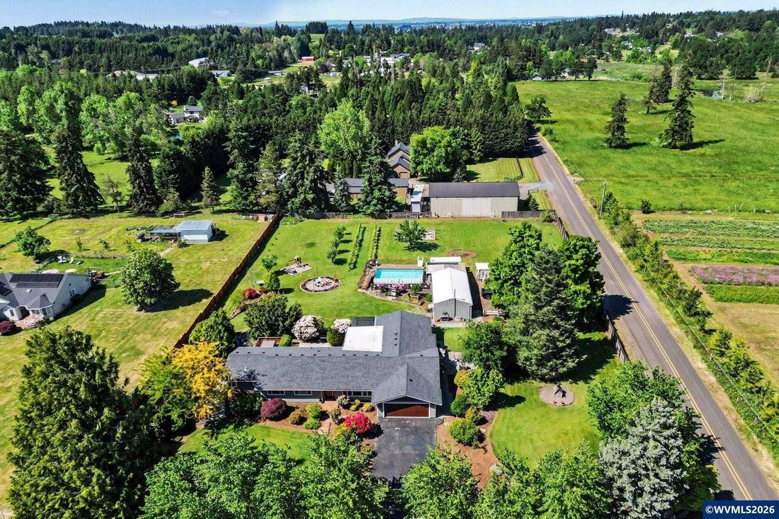 Maison à Salem, Oregon, États-Unis 2 - 18020712