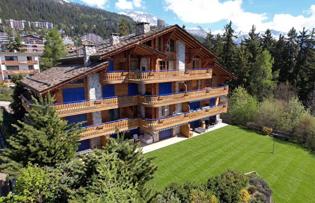 Apartment in Crans-Montana, Valais, Switzerland 1 - 17881084