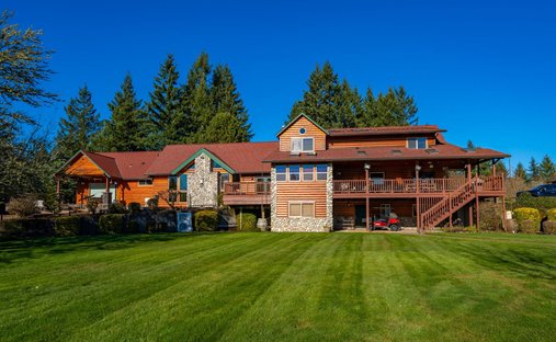 House in Battle Ground, Washington, United States 1