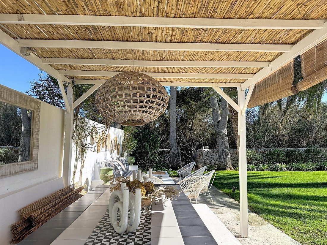 Villa in es Castell, Balearic Islands, Spain 4 - 18016606