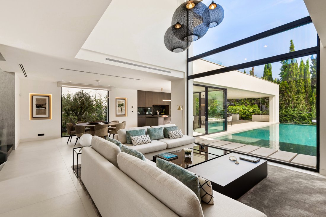 Villa in Nueva Andalucia, Marbella, Spain 5 - 16746184