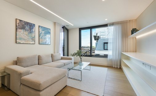 Apartment in Fitzrovia, Camden, England 1