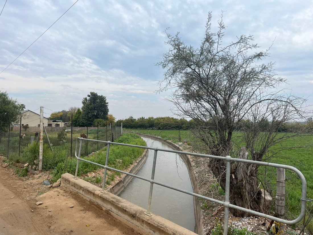 Farm Ranch in Siyancuma Local Municipality, Northern Cape, South Africa 2 - 18018226