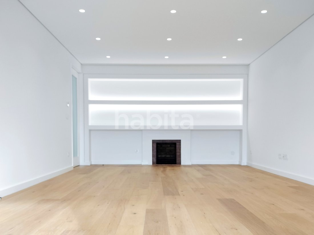 Apartment in Lordelo do Ouro e Massarelos, Porto District, Portugal 3 - 18020738