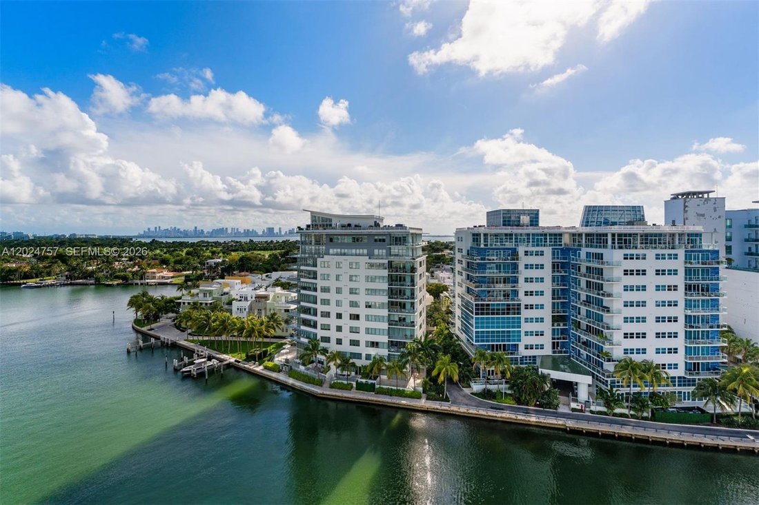 Condo in Miami Beach, Florida, United States 1 - 18016036