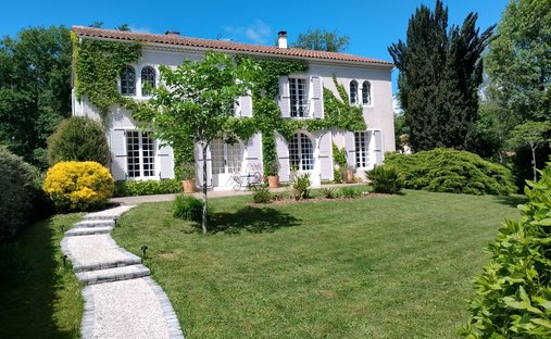 House in Medis, Nouvelle-Aquitaine, France 1