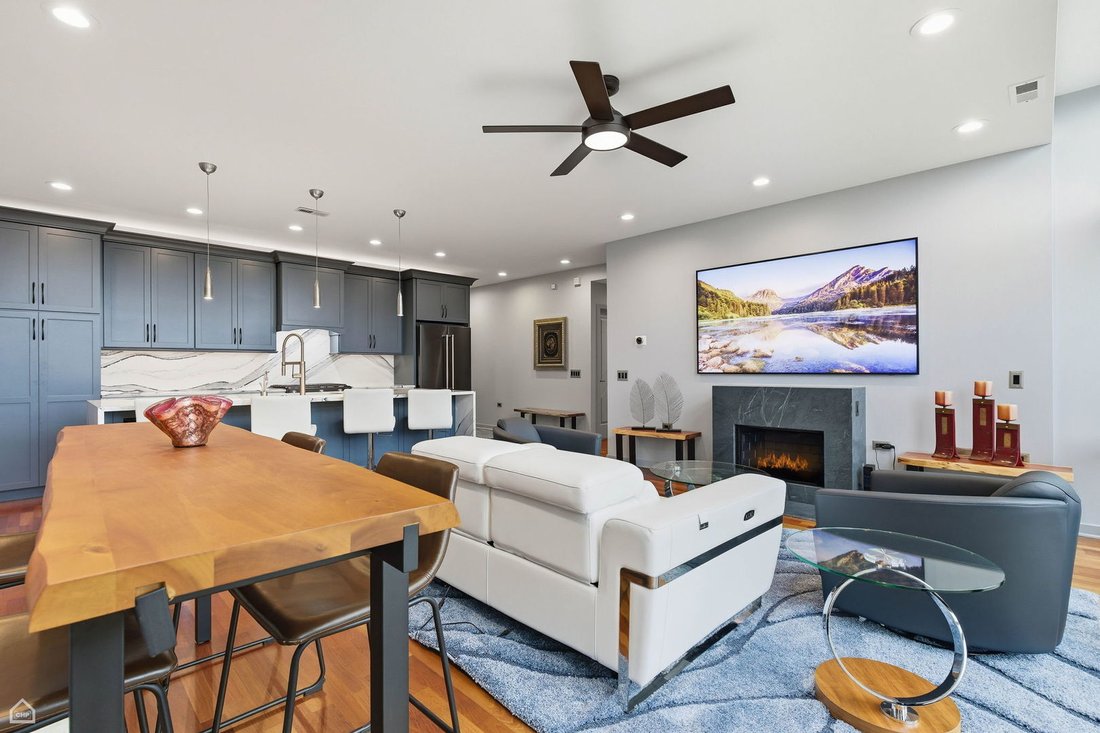 Condo in Chicago, Illinois, United States 4 - 18020323