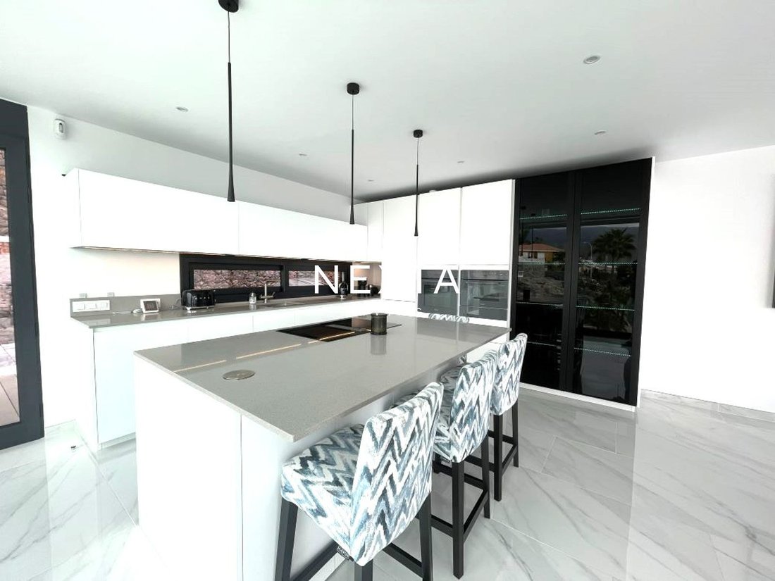 House in Costa Adeje, Adeje, Canary Islands 5 - 18015793