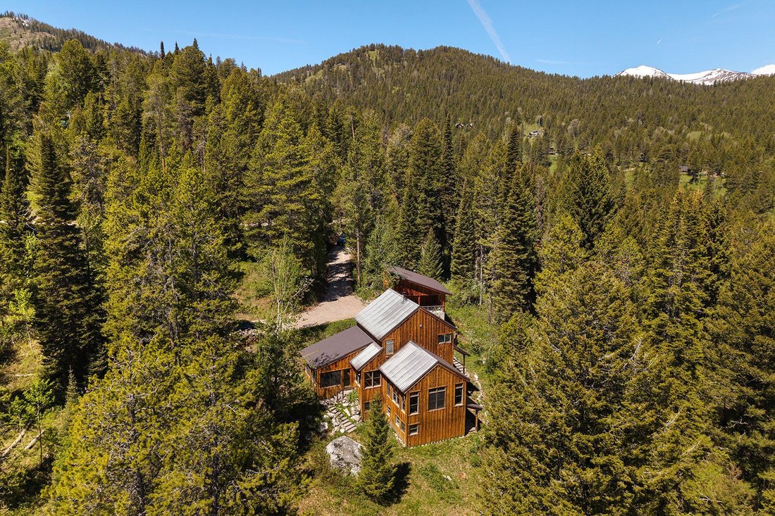House in Wilson, Wyoming, United States 2 - 18015426