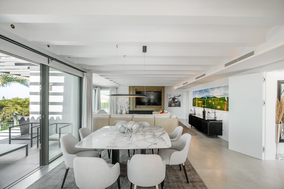 Villa in Sierra Blanca, Marbella, Spain 2 - 12486041