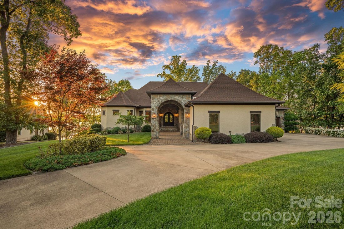 House in Mooresville, North Carolina, United States 1 - 18017768