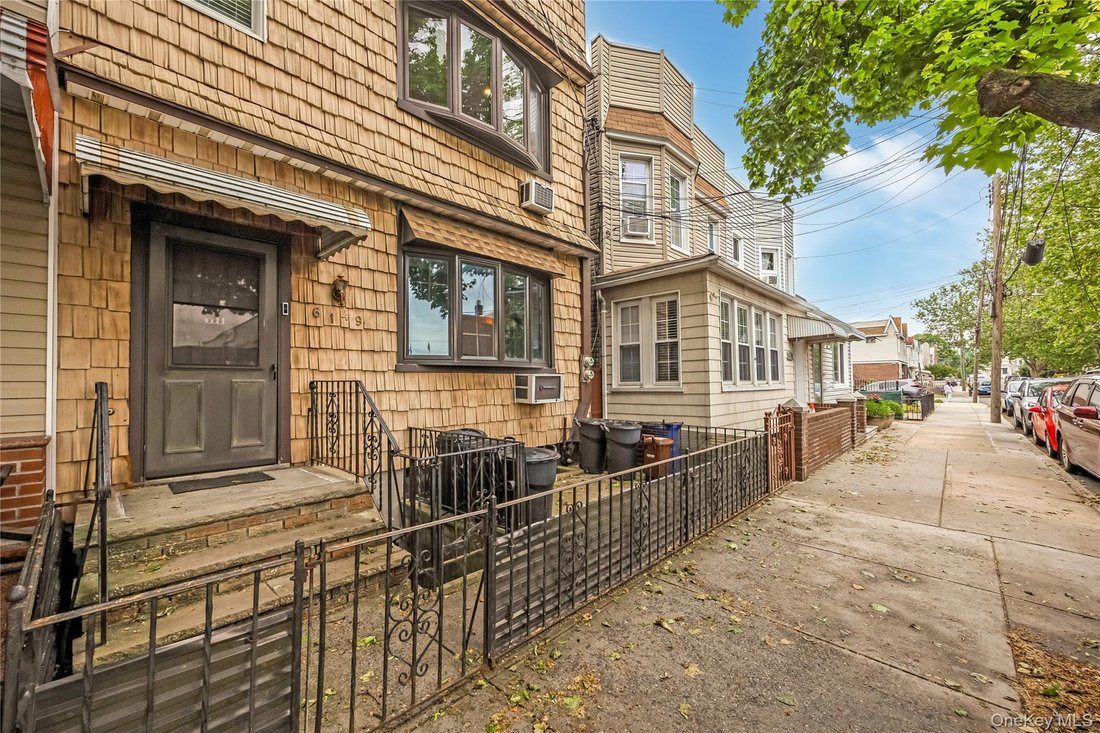 House in New York, New York, United States 3 - 18019511