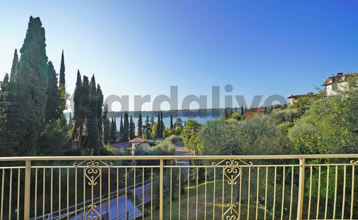 Villa en Salò, Lombardía, Italia 1