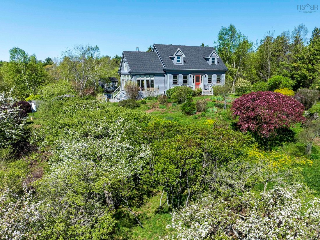 House in Lunenburg, Nova Scotia, Canada 1 - 17535072