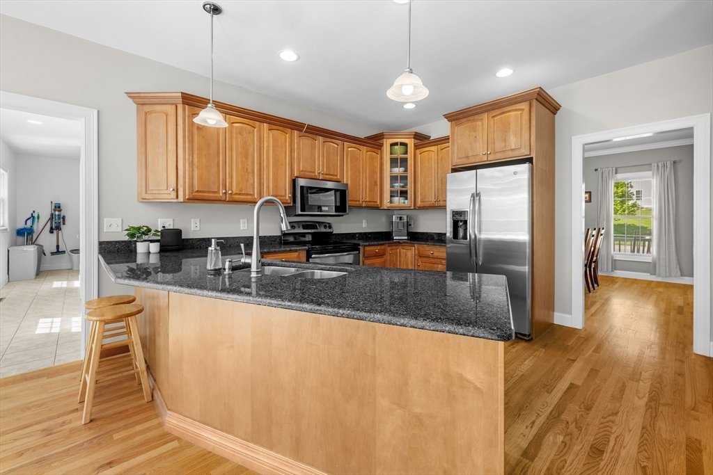 House in Tiverton, Rhode Island, United States 4 - 18017535
