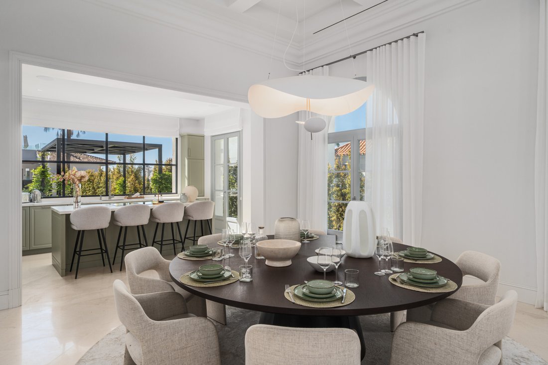 Villa in Nueva Andalucia, Marbella, Spain 3 - 16798274