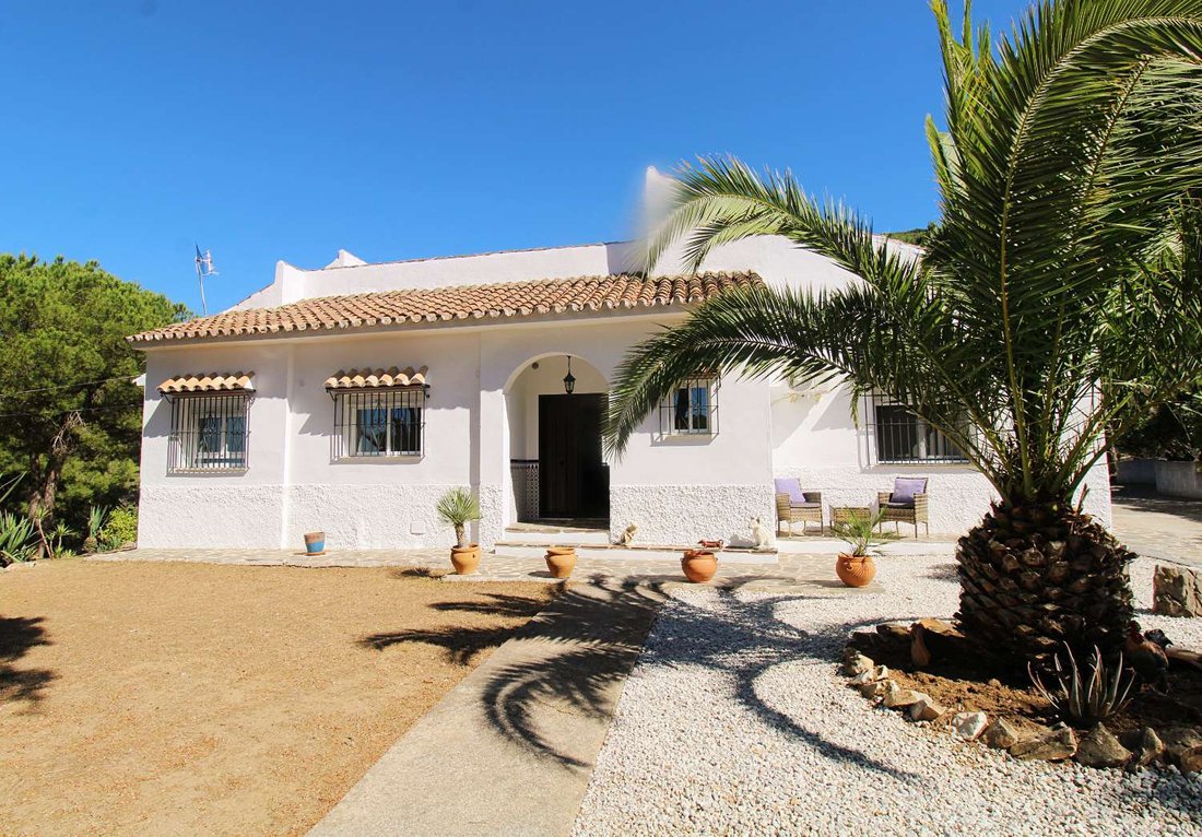 Villa in Alhaurin de la Torre, Andalusia, Spain 5 - 18020552