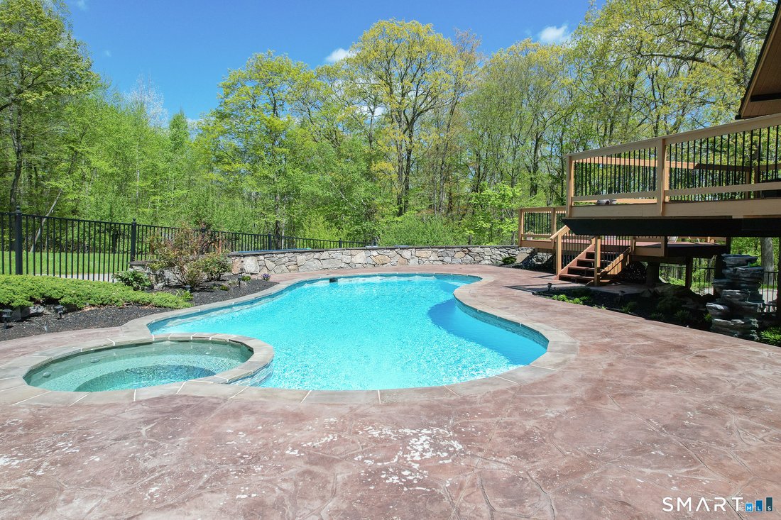 House in Torrington, Connecticut, United States 4 - 18015625