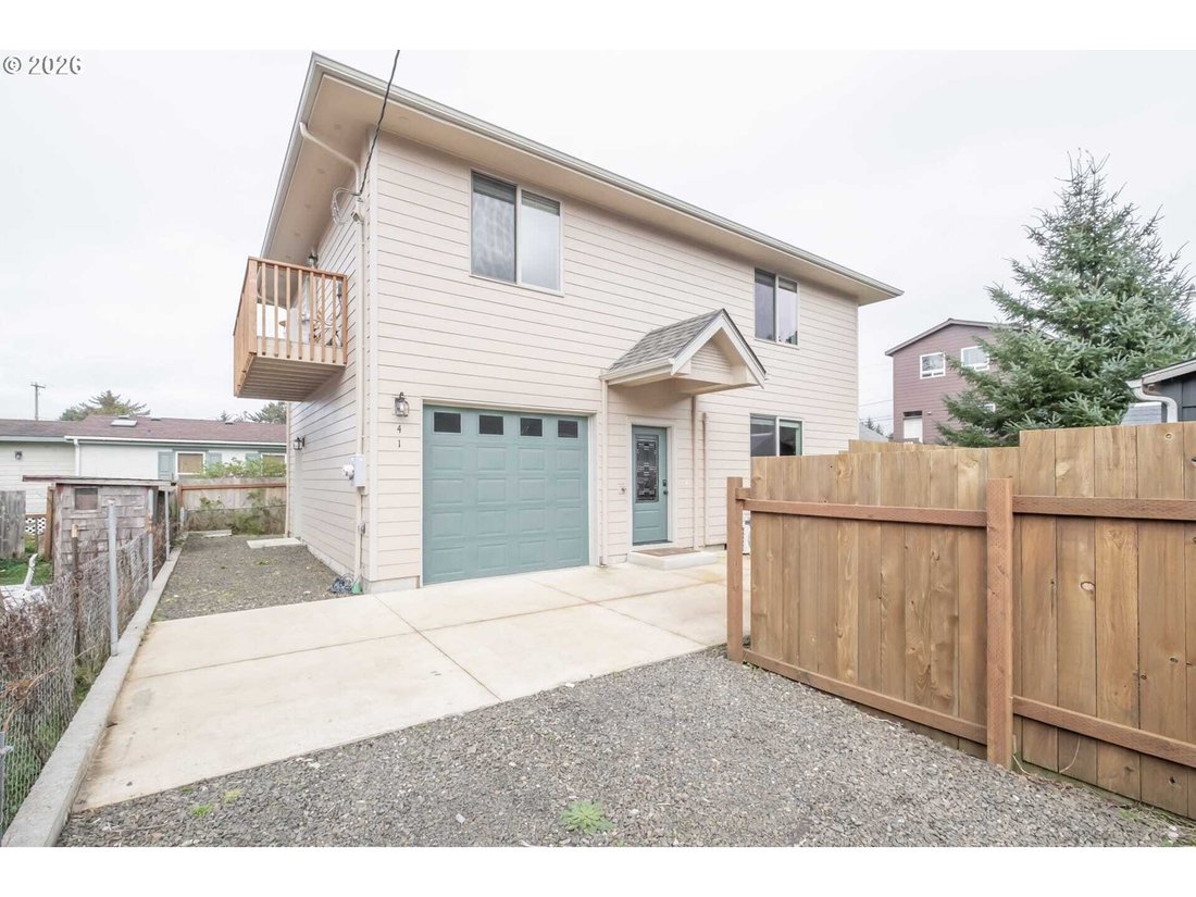House in Lincoln City, Oregon, United States 1 - 18020632