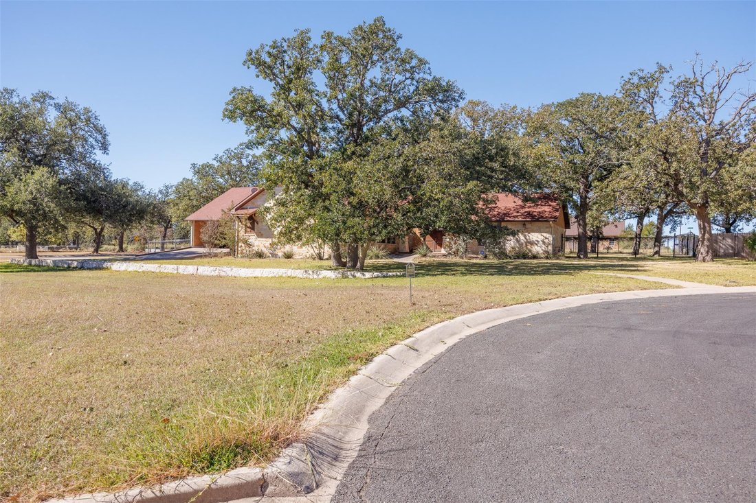House in Fredericksburg, Texas, United States 3 - 18015977