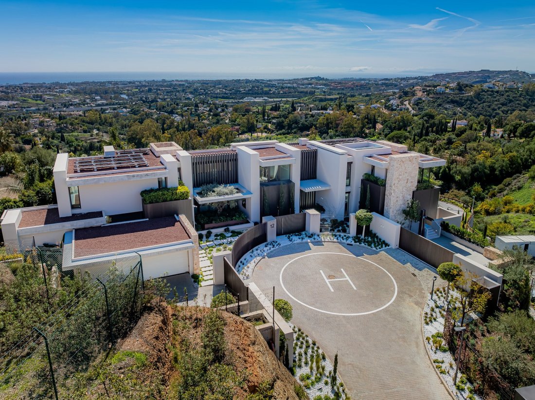 Villa in La Quinta, Benahavis, Andalusia 2 - 17873931