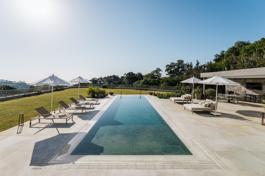 Villa in La Zagaleta, Benahavis, Andalusia 2 - 17874002
