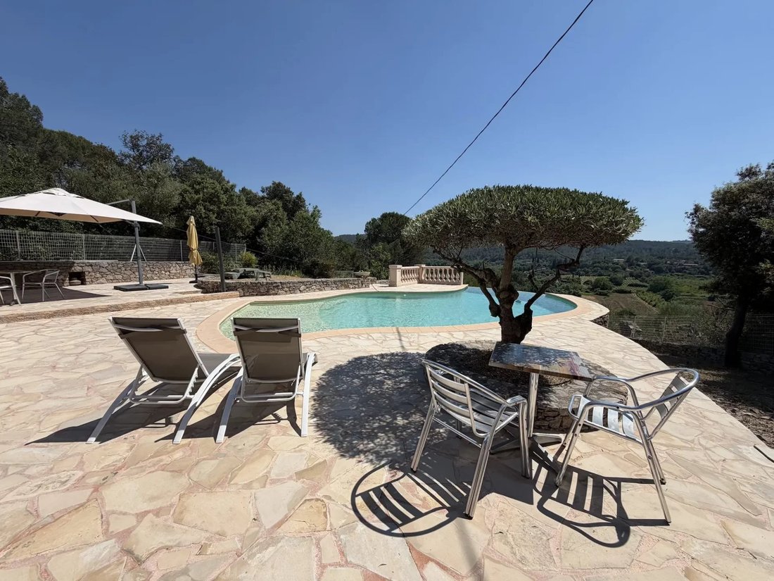 House in Carcès, Provence-Alpes-Côte d'Azur, France 4 - 17295192