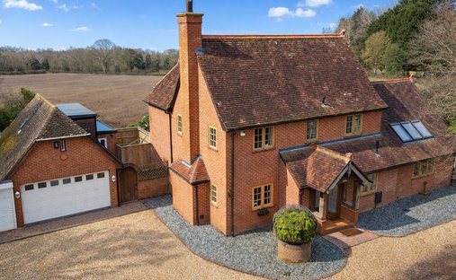 House in Bransgore, England 1