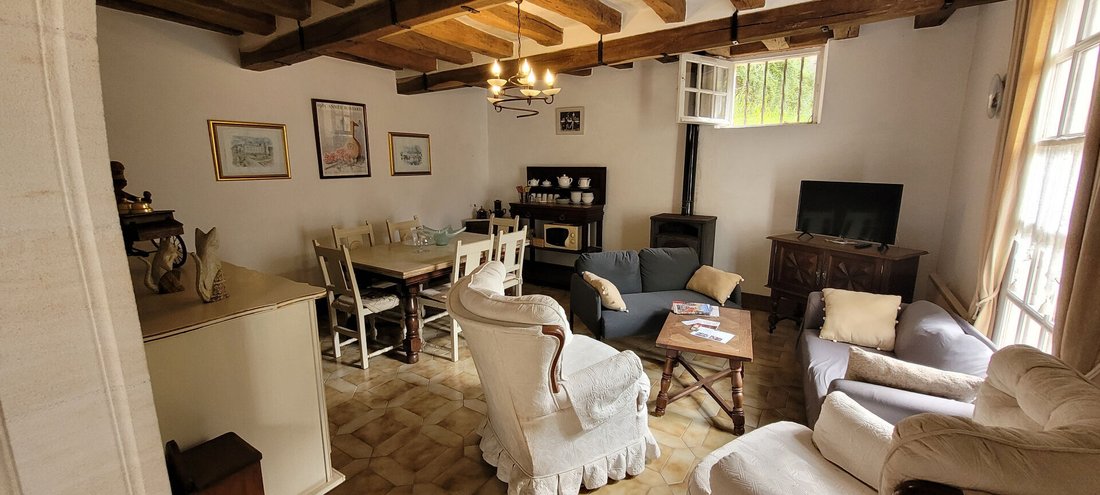 Villa in La Chartre-sur-le-Loir, Pays de la Loire, France 5 - 18017442