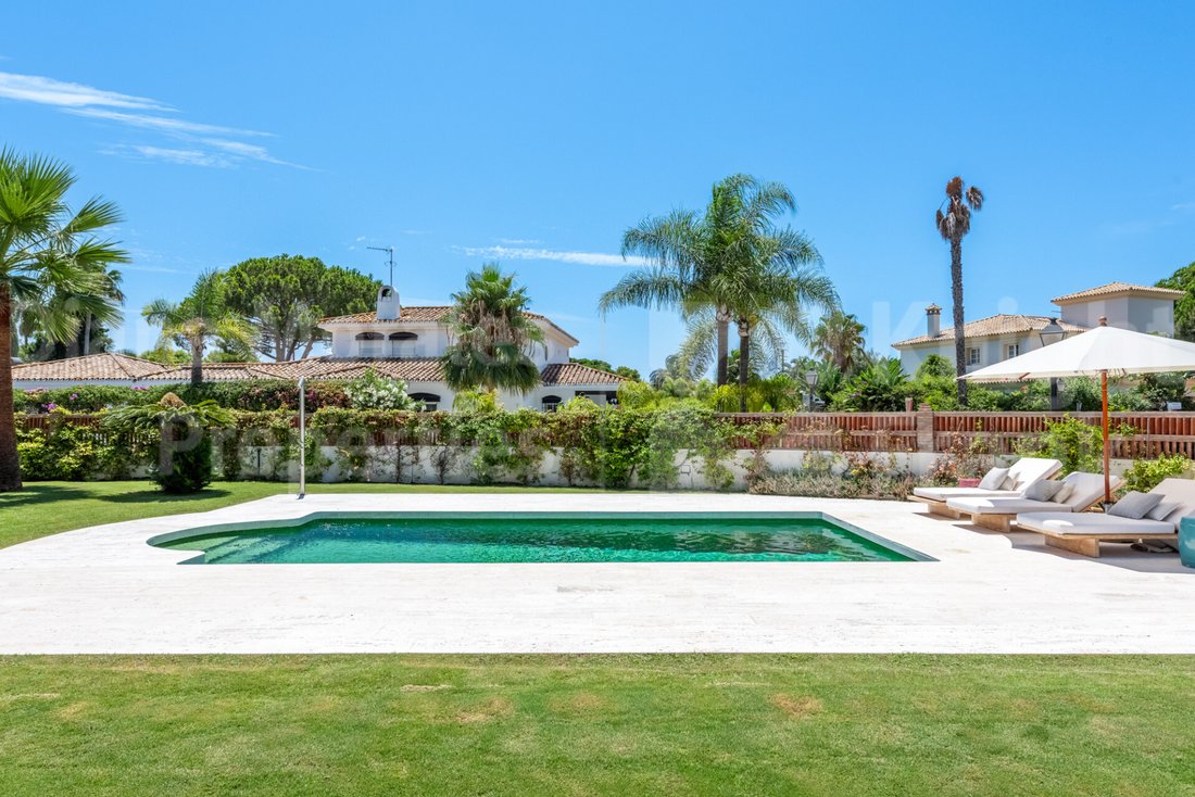 Villa in Estepona, Andalusia, Spain 3 - 16289468
