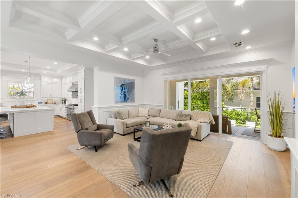 House in Naples, Florida, United States 5 - 18017094