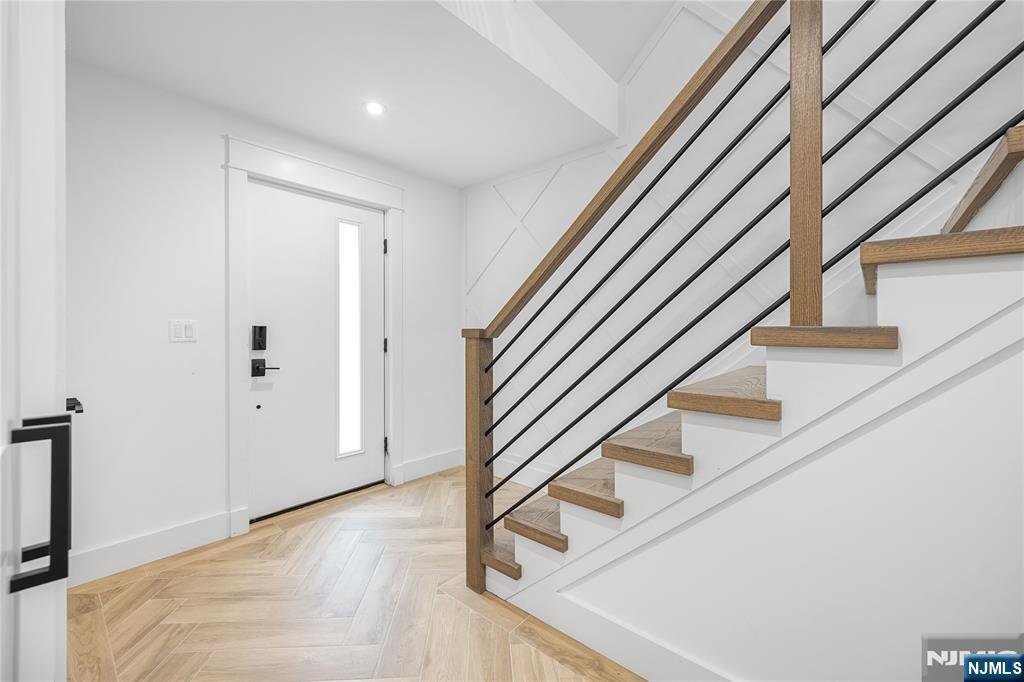 Condo in Palisades Park, New Jersey, United States 5 - 18017796