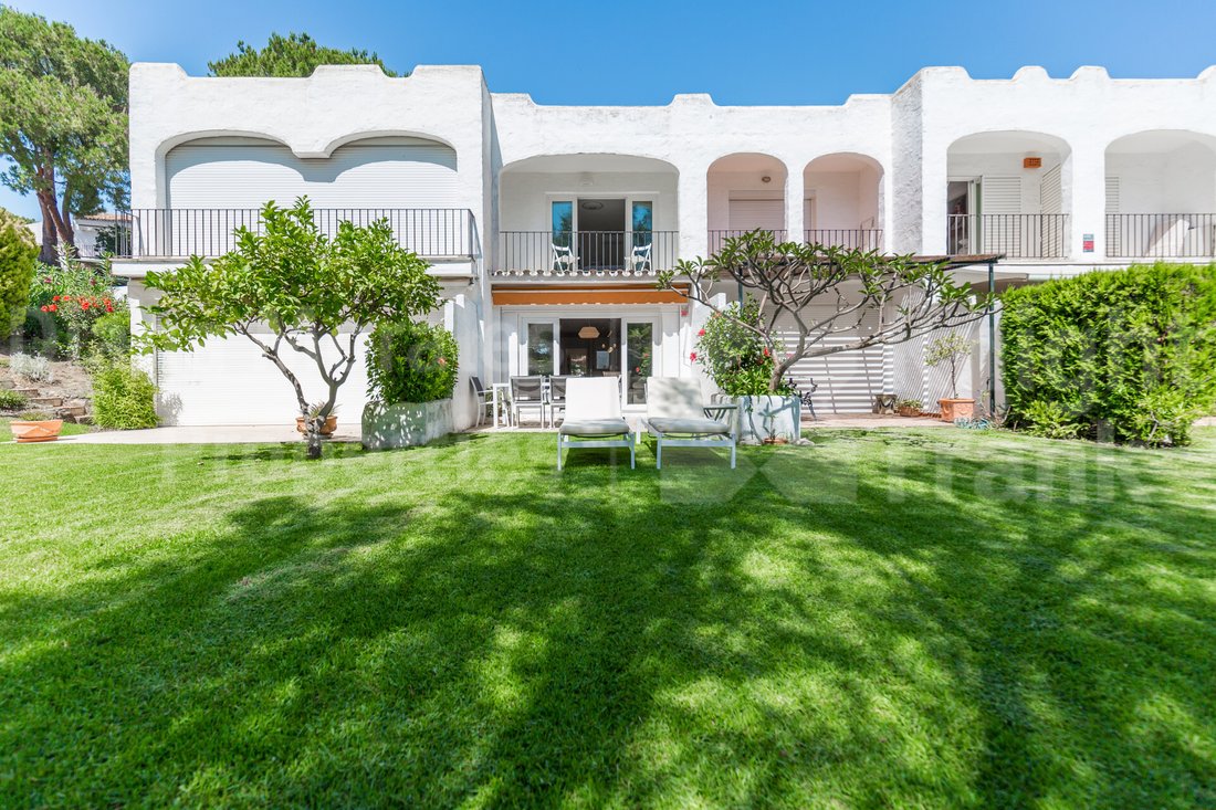 Townhouse in Nueva Andalucia, Marbella, Spain 1 - 17503131