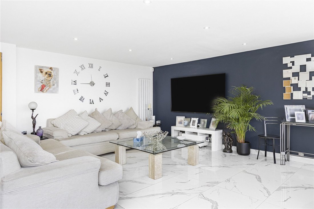 House in Cuffley, Northaw, England 5 - 18015785
