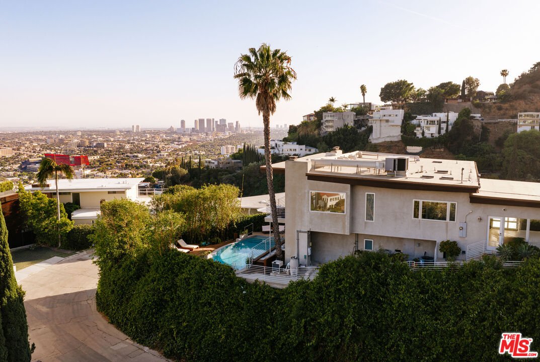 House in Los Angeles, California, United States 1 - 18017125