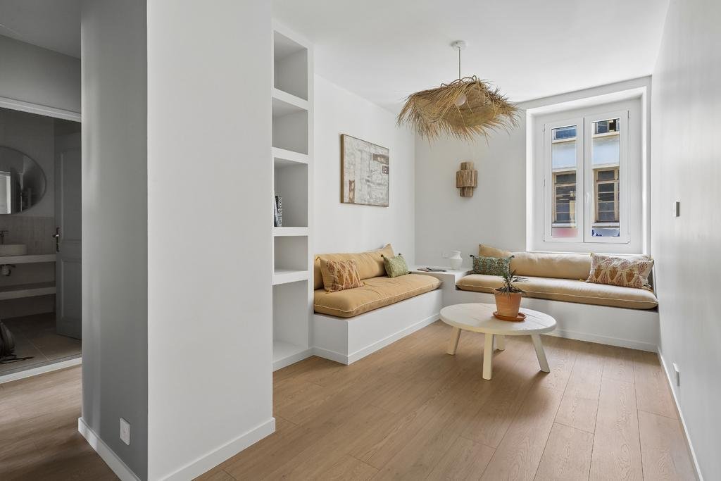 Apartment in Le Port, Nice, France 1 - 18016976